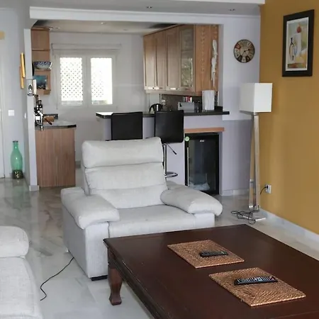 Apartment Stylish, Spacious With Sea View Marbella