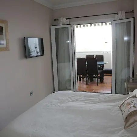 Stylish, Spacious With Sea View Apartment Marbella