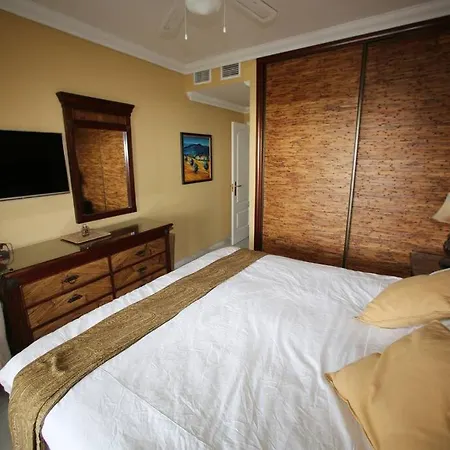 Stylish, Spacious With Sea View * Μαρμπέλλα